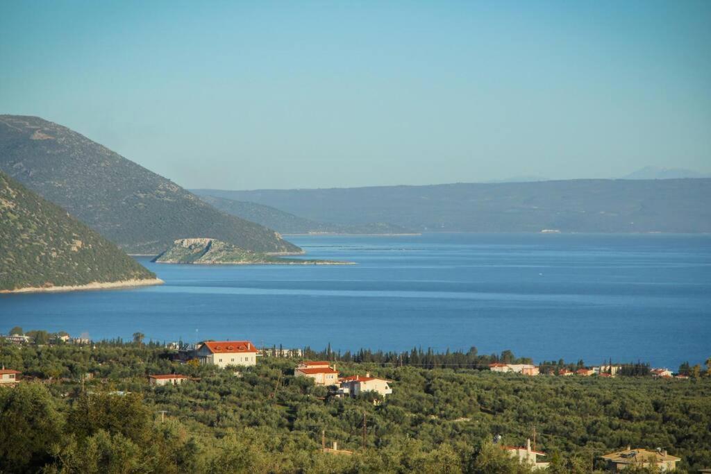 Panoramic View Summerhouse Loukissia Εξωτερικό φωτογραφία